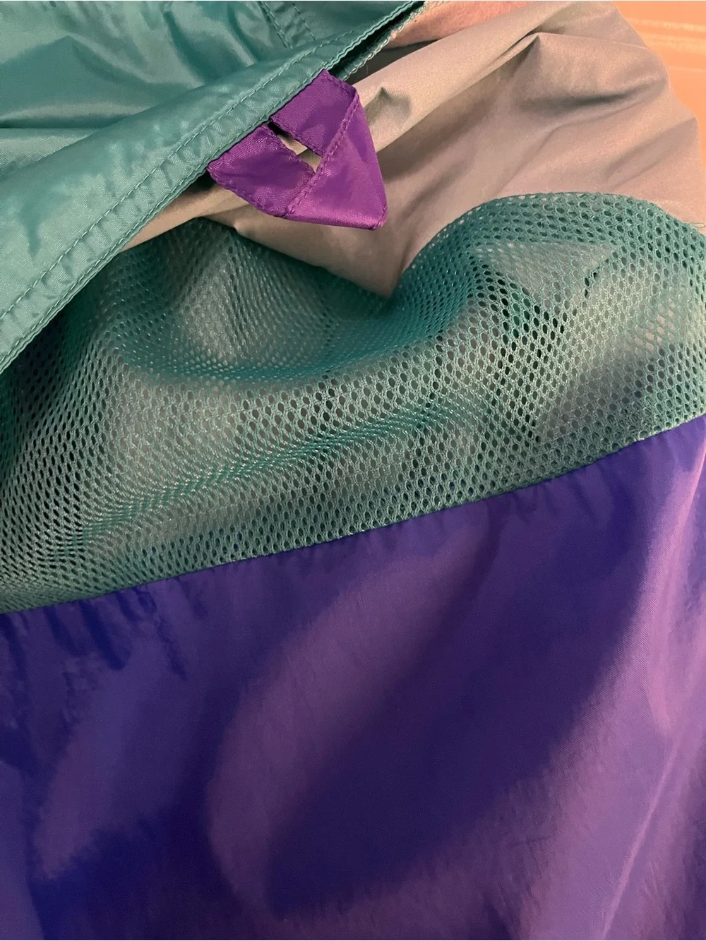Vtg American Eagle Windbreaker Adult Hidden Hood Colorblock Teal/Purple 90’s Med